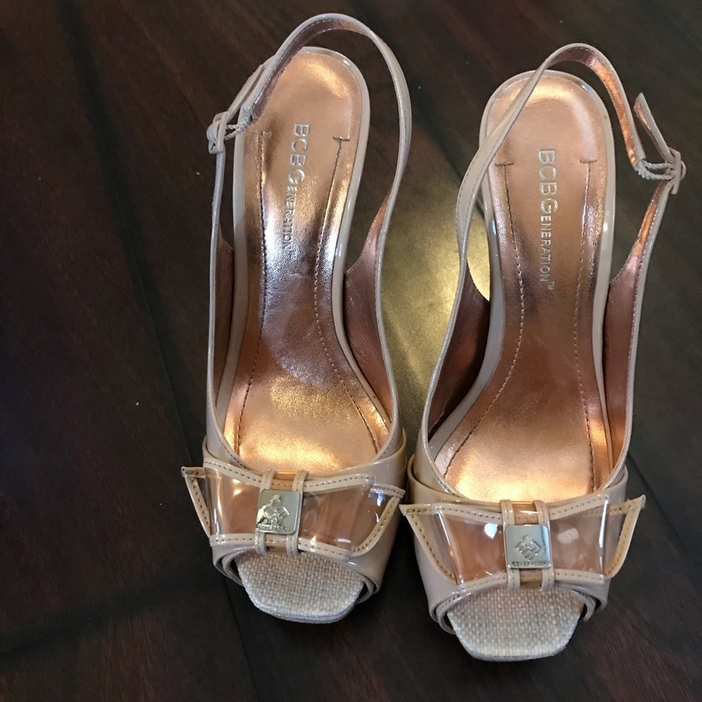 BCBG Generation pumps